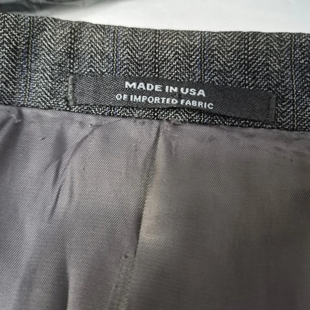 Hart Schaffner Marx Blazer Mens 42R Gray Wool Pinstripe Peak Sport Coat USA